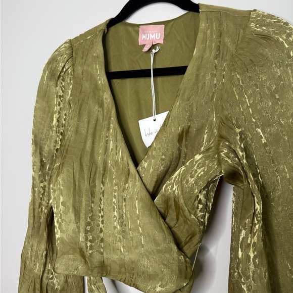 This is a Show Me Your MuMu Joplin Blouse in Gold Cheetah Organza - Picture 4 of 9